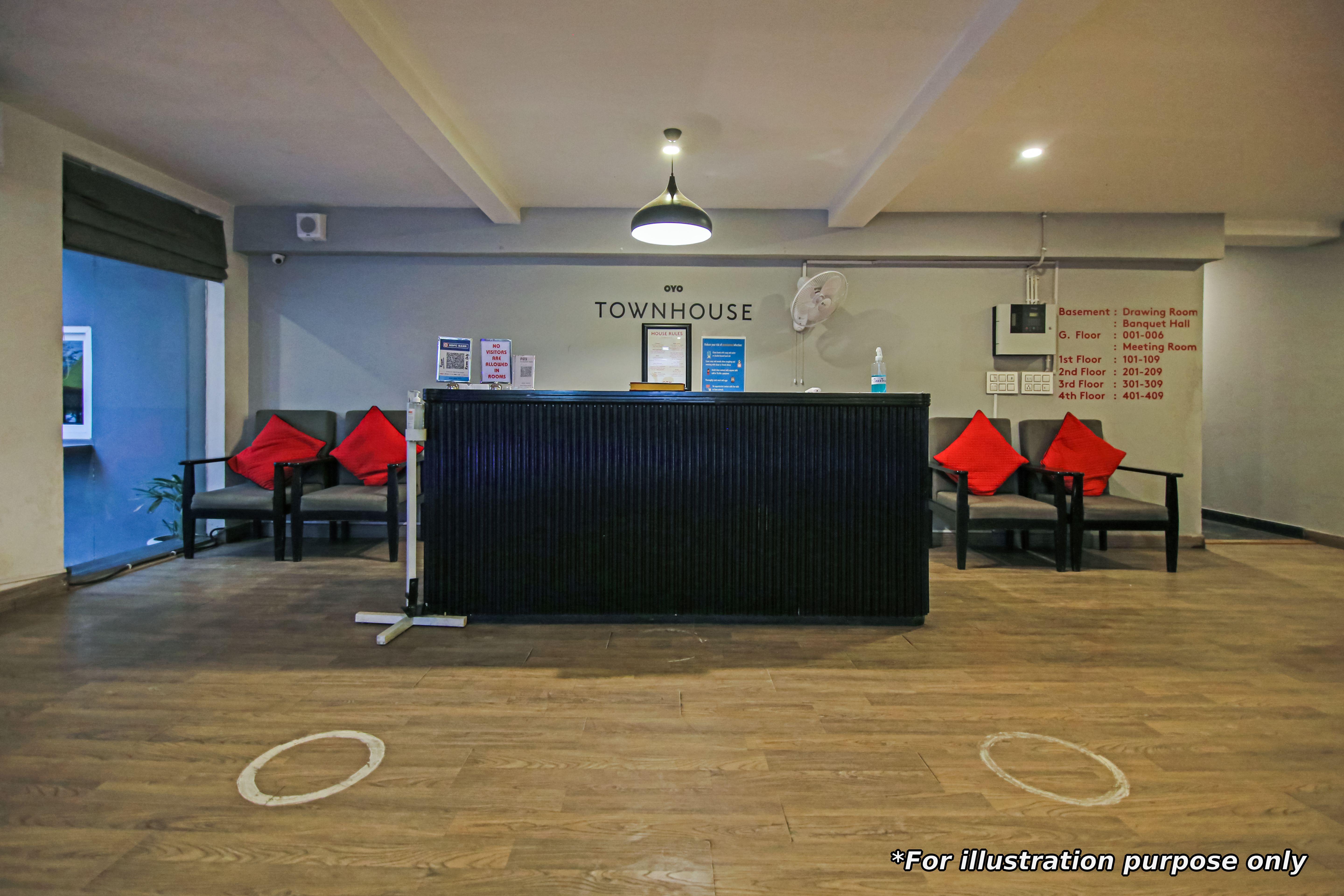 Oyo Townhouse 048 Hadapsar Ξενοδοχείο Phursungi Εξωτερικό φωτογραφία